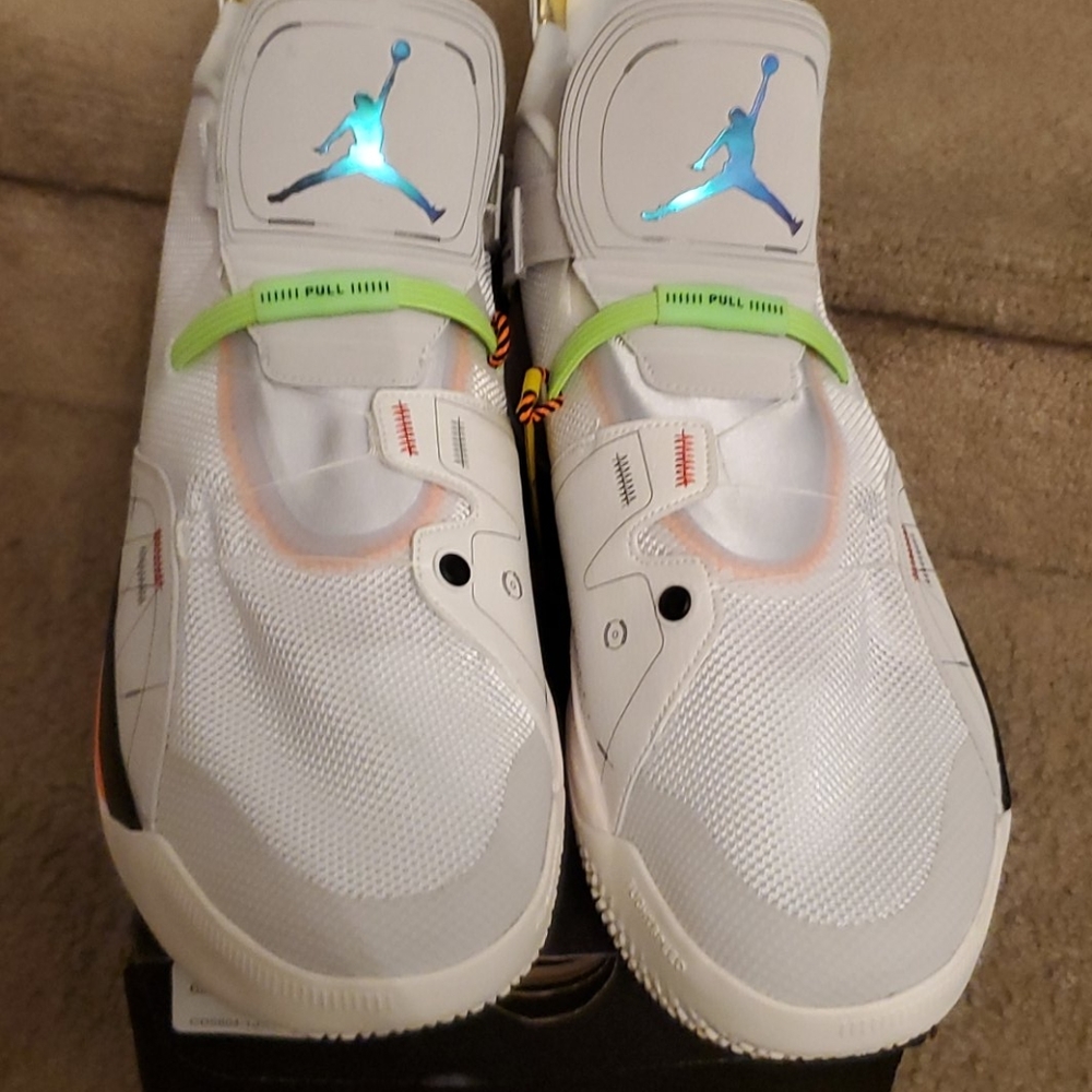 NIKE Air Jordan 33 XXXIII